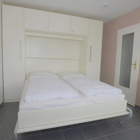 7-15, Marienstr, Sehr Strandnah, Sudbalkon Mit Kleinem Seeblick, 2 Zi * Westerland
